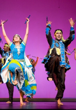 Wash. U.’s Raas dance team, which performs during Diwali in November, placed third over the weekend against other teams at the Dandia Dhamaka Raas competition. (Evan Wiskup)