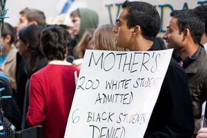 Senior Kashyap Tadisina was among hundreds of Washington University seniors Sunday protesting the alleged discrimination of six black students at a local Chicago bar the night prior. (Lionel Sobehart | Campus in Focus)