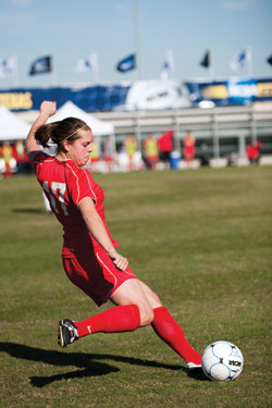 Senior Libby Held clears the ball in the national championship game over the weekend. Wash. U. fell 1-0 in the game against Messiah College who repeated as national women’s soccer champions with a 25-0-1 record. (Matt Mitgang | Student Life)