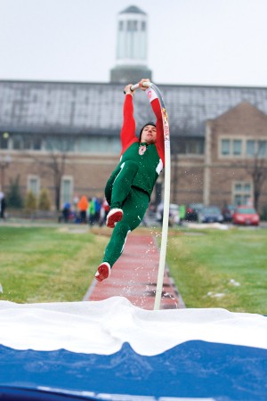 Senior Scott Pettit vaults at the Washington University Mini Meet on Friday. Pettit and teammate Kevin Lind each participated in the event. 