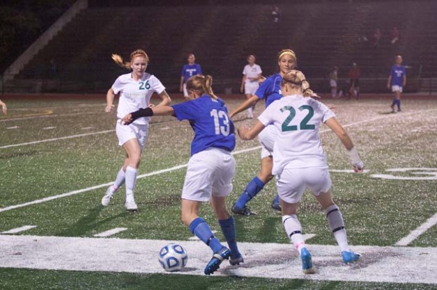 Women’s soccer wins UAA title