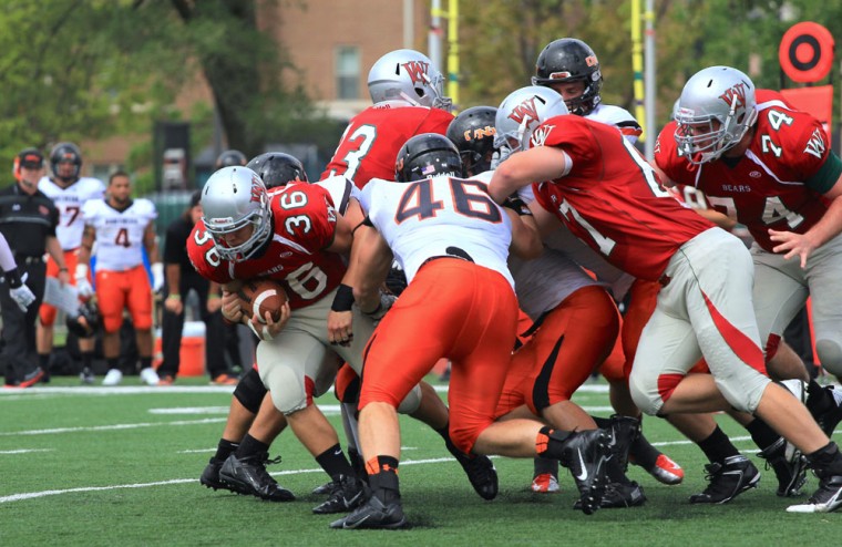 Football falls to Chicago, drops first UAA game in three years