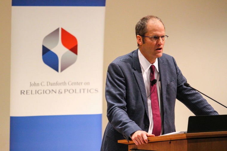 Stephen Prothero, a professor of religion at Boston University, speaks about his book on America’s ‘culture wars.’ The talk was sponsored by the John C. Danforth Center on Religion & Politics.