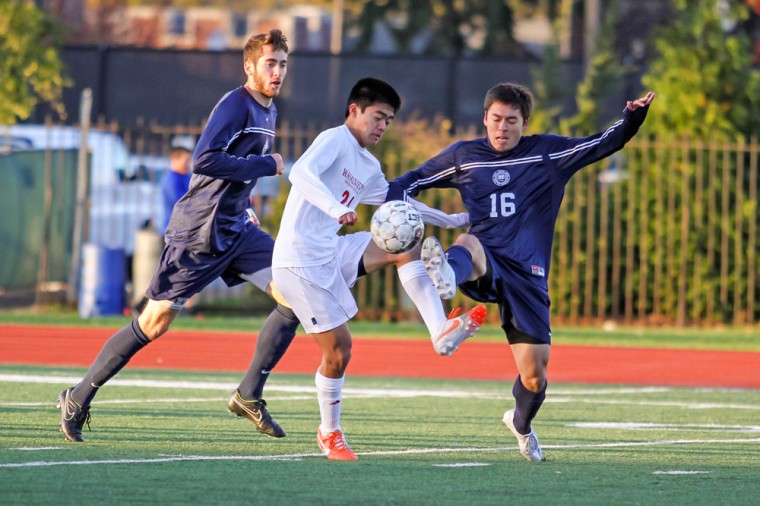Men’s soccer wins first UAA game