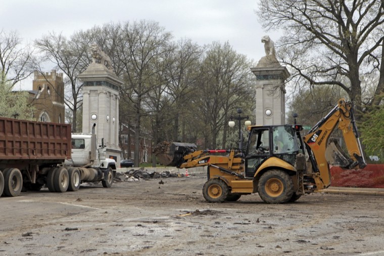 New Loop trolley begins construction on Delmar Loop