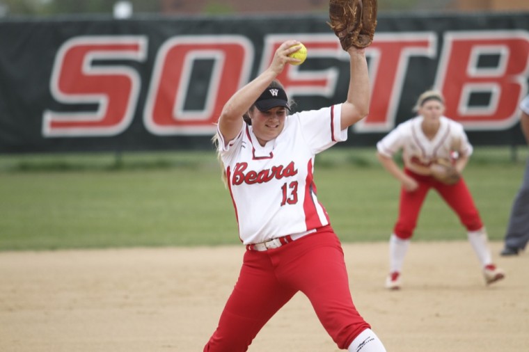 Solid pitching, high-scoring offense ignite softball to four victories
