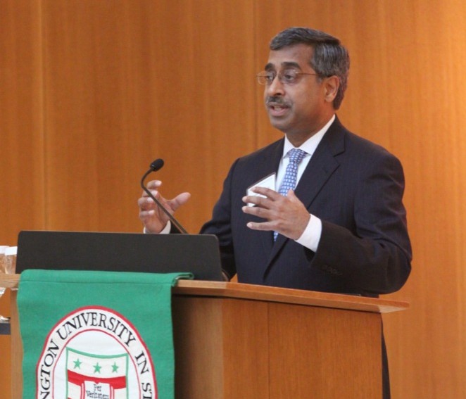 Dean Mahendra Gupta speaks at an event introducing Olin Business School’s new minor in the business of sports. Gupta, who was appointed dean of the business school in 2005, recently announced that he will be stepping down from his position.