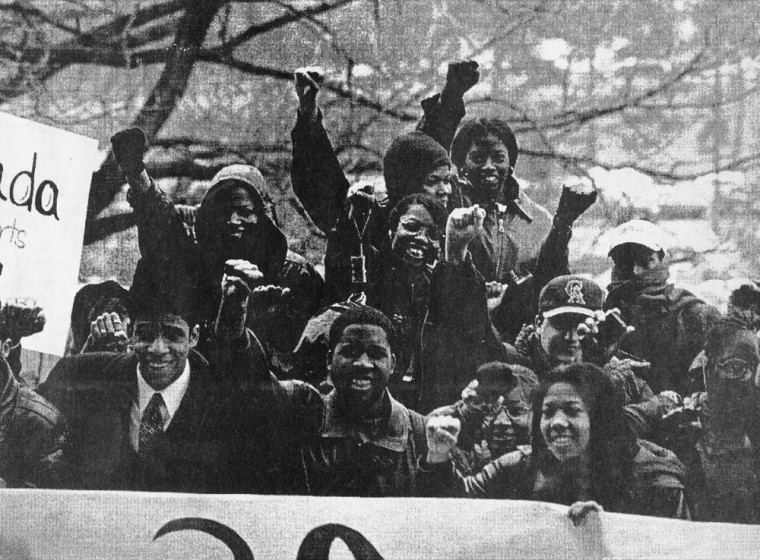 Students march on Brookings Hall in 1998 to commemorate the 30th anniversary of the 1968 sit-in. Reverend Jonathan Weaver, the first president of the Association of Black Collegians, as well as Chancellor Mark Wrighton and former chancellor William H. Danforth, spoke to those assembled about the past and future progression of diversity and inclusion on Washington University’s campus.