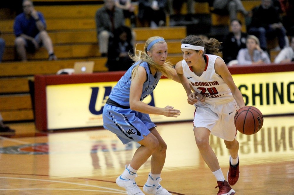 Junior Natalie Orr works her way to the basket during the Bears’ opening game on Nov. 15 at the Field House against Westminster College. The Bears won the game 83-60.
