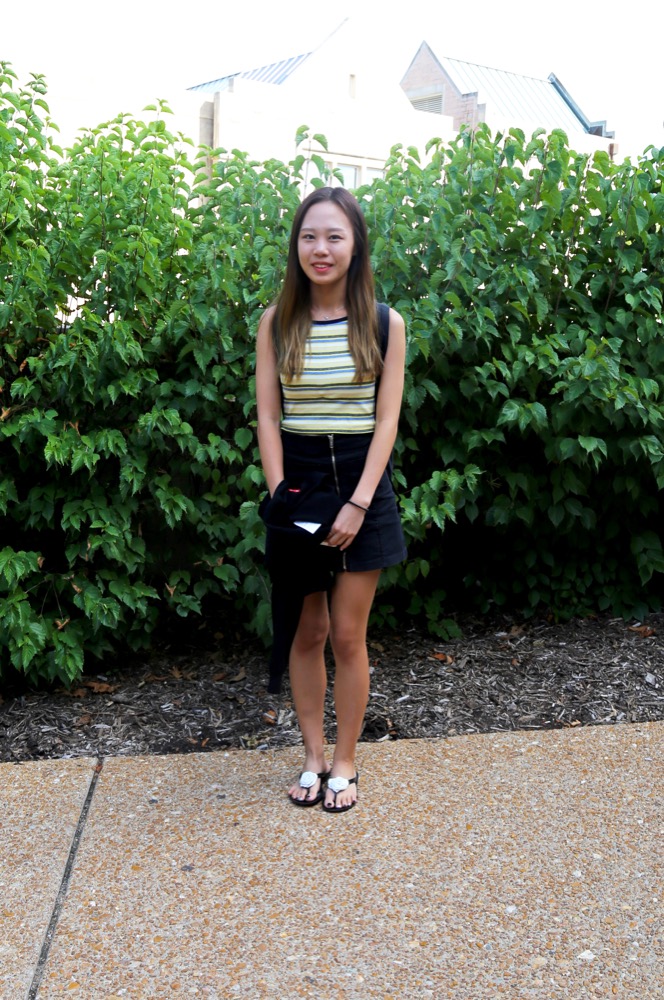 Hot styles for hot days: Trends on the Danforth campus