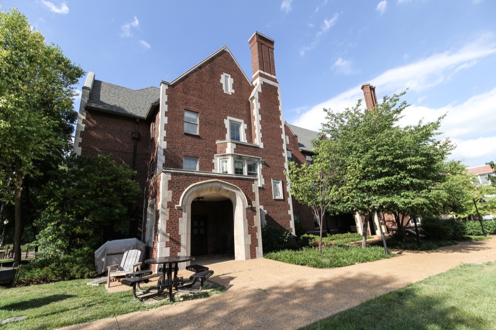 Alpha Epsilon Pi’s house sits next to the Beta Theta Pi house on Lower Row. The fraternity is currently under Washington University investigation due to allegations of policy violations related to alcohol at social events.