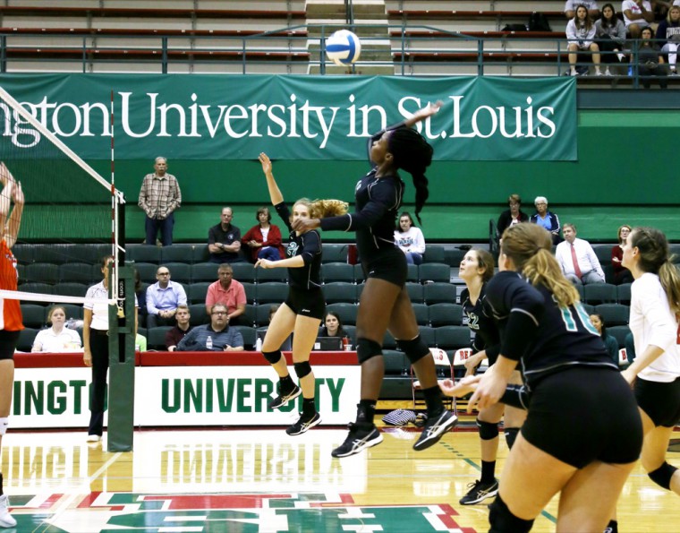Volleyball dominates in straight sets at Westminster to move to 19-5, secure No. 12 ranking ahead of Baden Invite