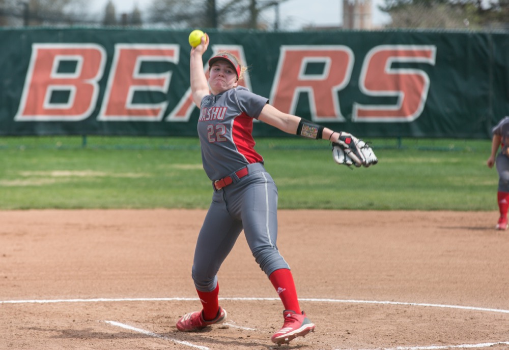 Sophomore Kendall Schwartz pitches in the last game of the Bears’ conference against Emory University. The Washington University softball team lost 3 of 4 games to Emory this weekend.