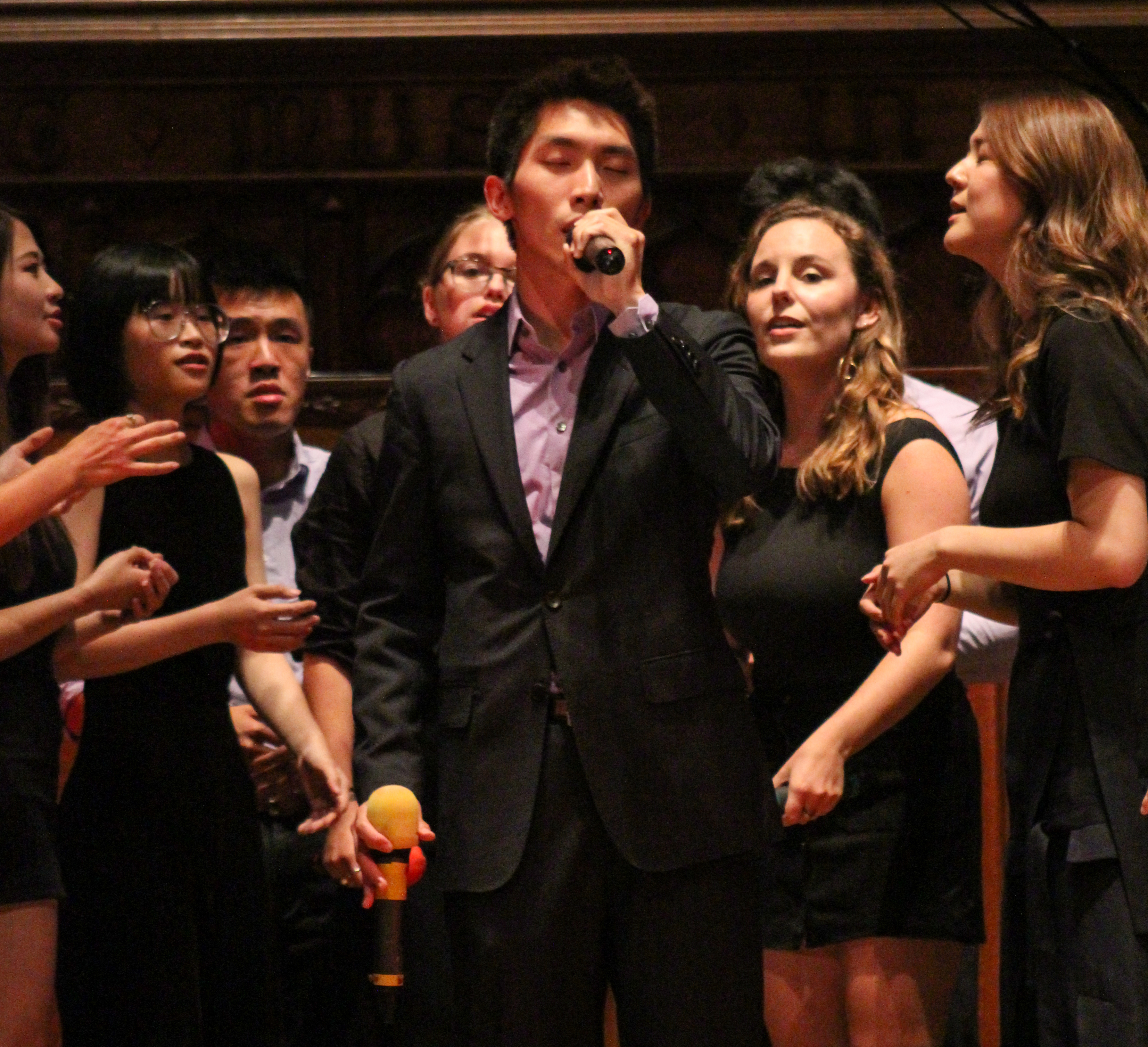 A cappella entertains with sweet sounds and sweet treats