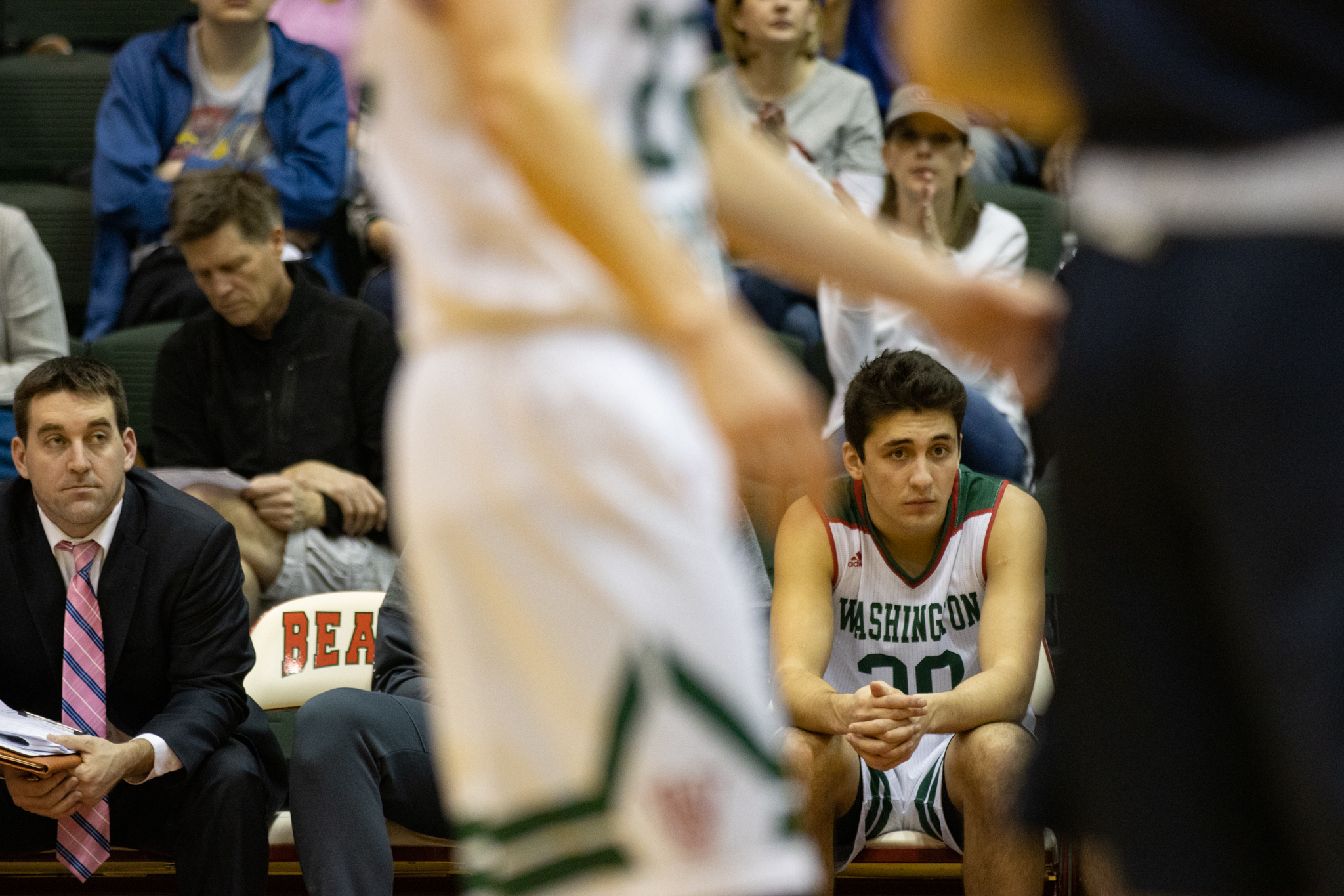 With Hardy and Nester back, men’s basketball fights for win against Rochester, falls short against Emory