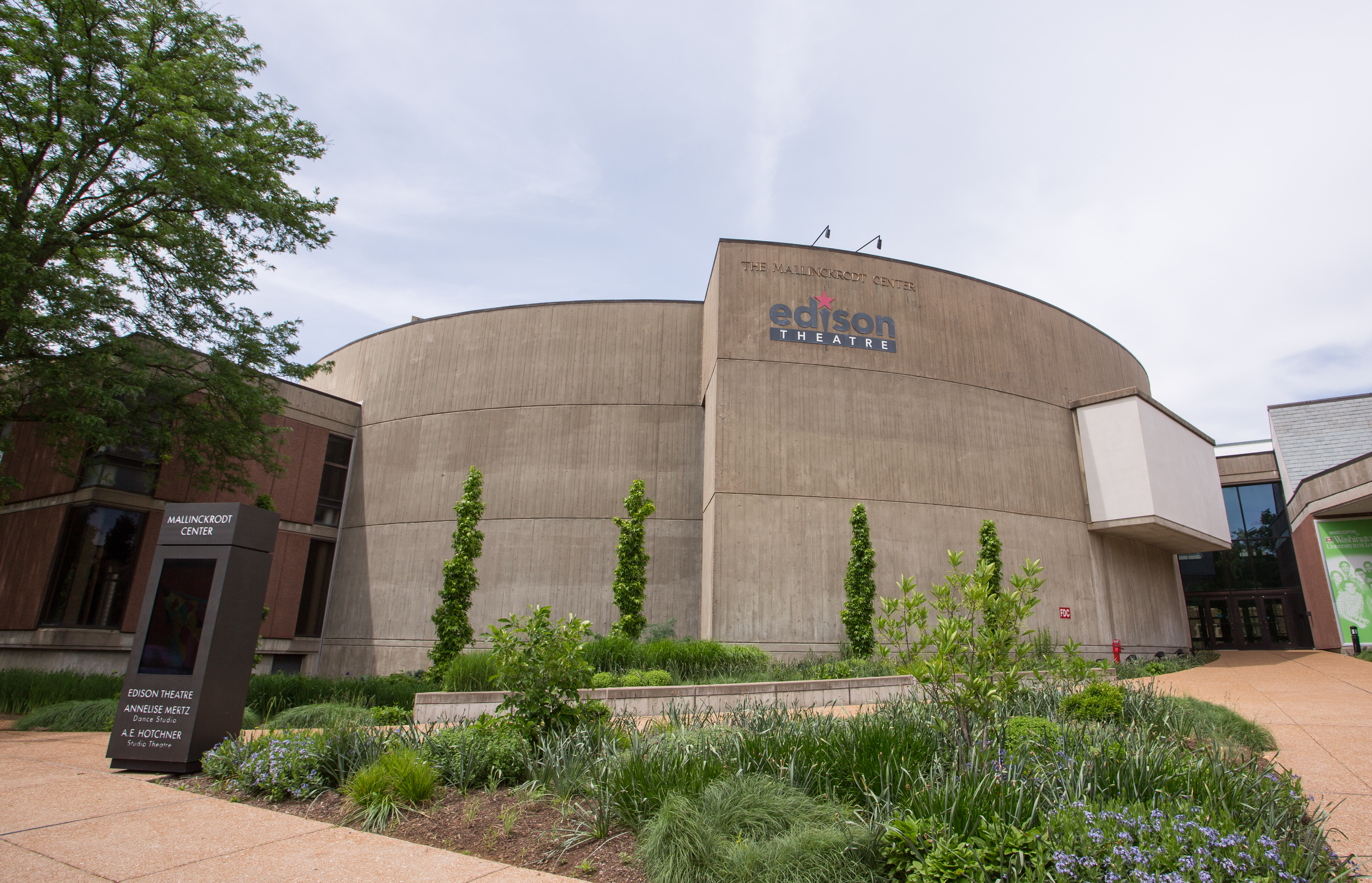 Professors of hands-on classes face challenges when switching to virtual format