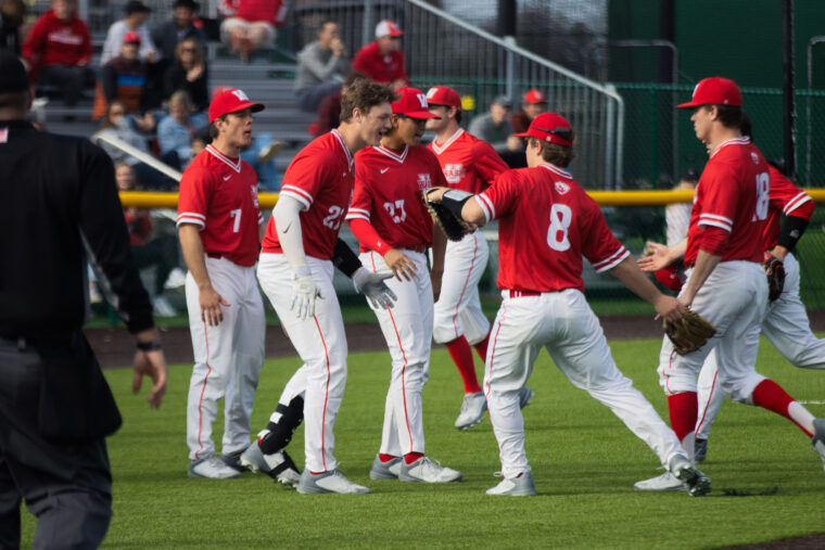 With a “top dog” mentality, baseball blows past NYU and sets sights on playoffs