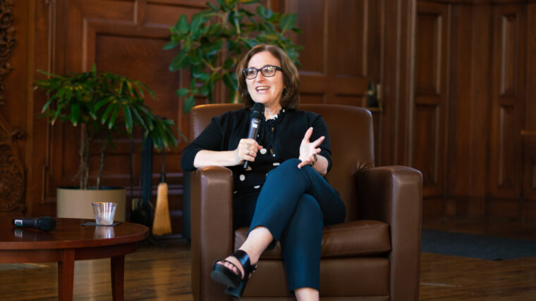 WashU alum Laura Meckler discusses her new book “Dream Town: Shaker Heights and the Quest for Racial Equity”