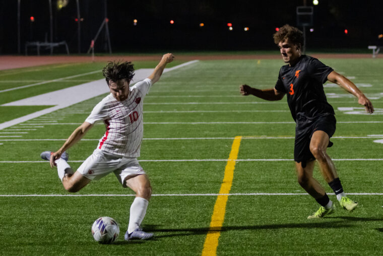 No. 4 men’s soccer’s strong defense clinches 1-0 win against Case Western