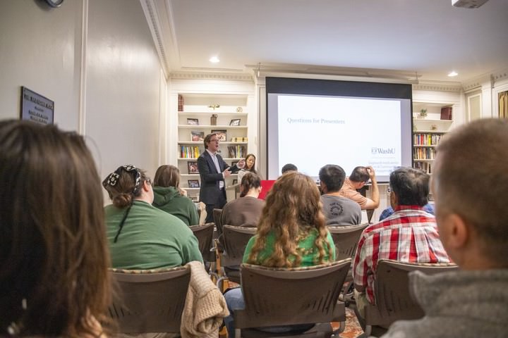 Professors join DxD and Civic Café to discuss redistricting in Missouri