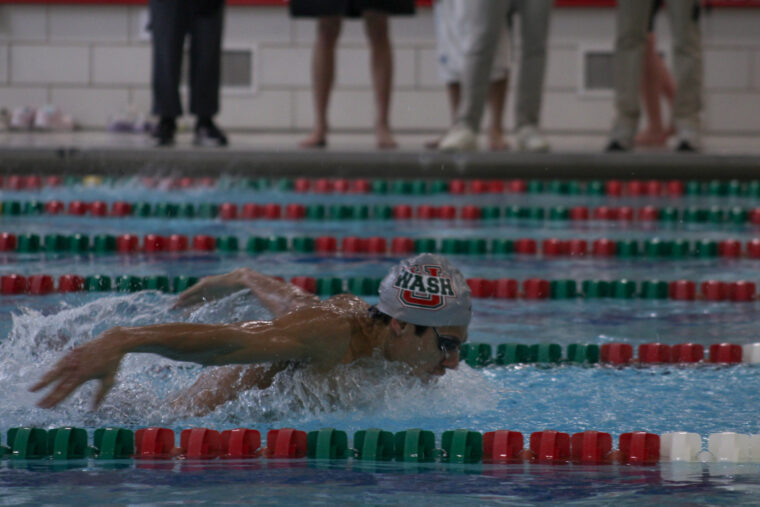 No. 8 men’s and No. 11 women’s swim and dive sweep UMSL and Quincy