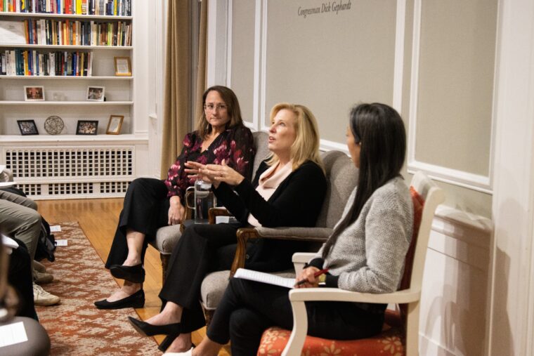Former Capitol Hill staffers emphasize power of negotiation during a time of political polarization