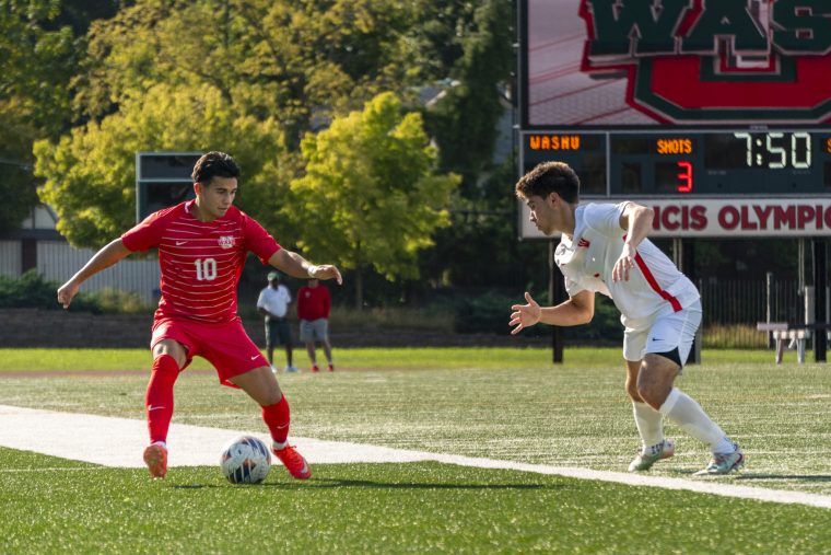 Men’s soccer remains undefeated following a win against Hanover and a tie with Rhodes