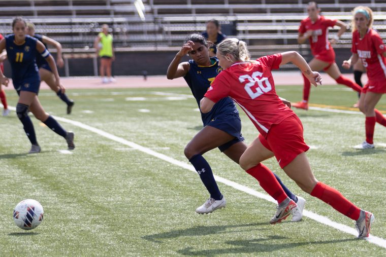 Soccer at home: No. 1 women win two games, men’s team falls short 